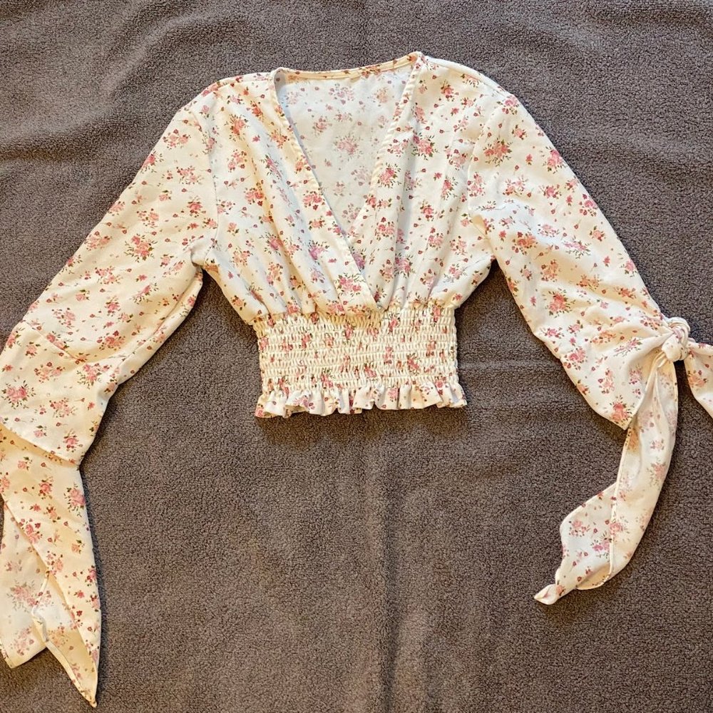 SHEIN Low Cut Cinch Waist Blouse